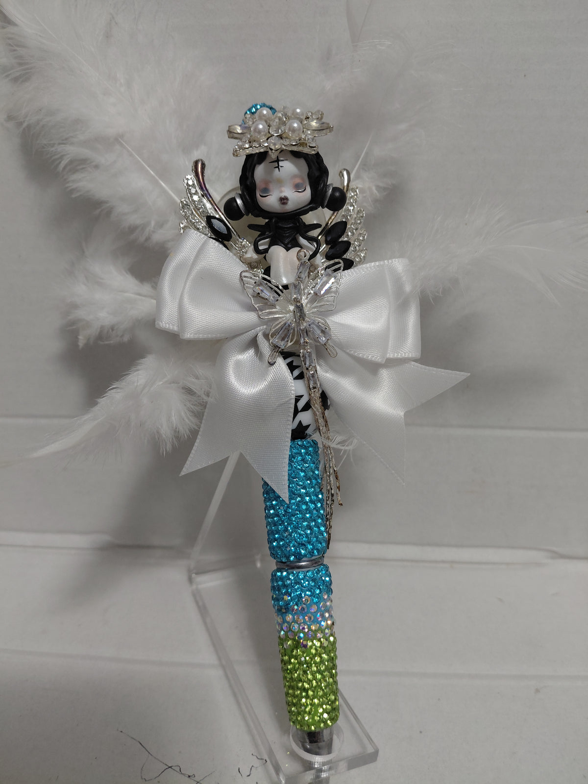 Crafting for a cause Pen Edition