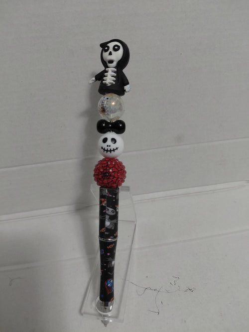Crafting for a cause Pen Edition