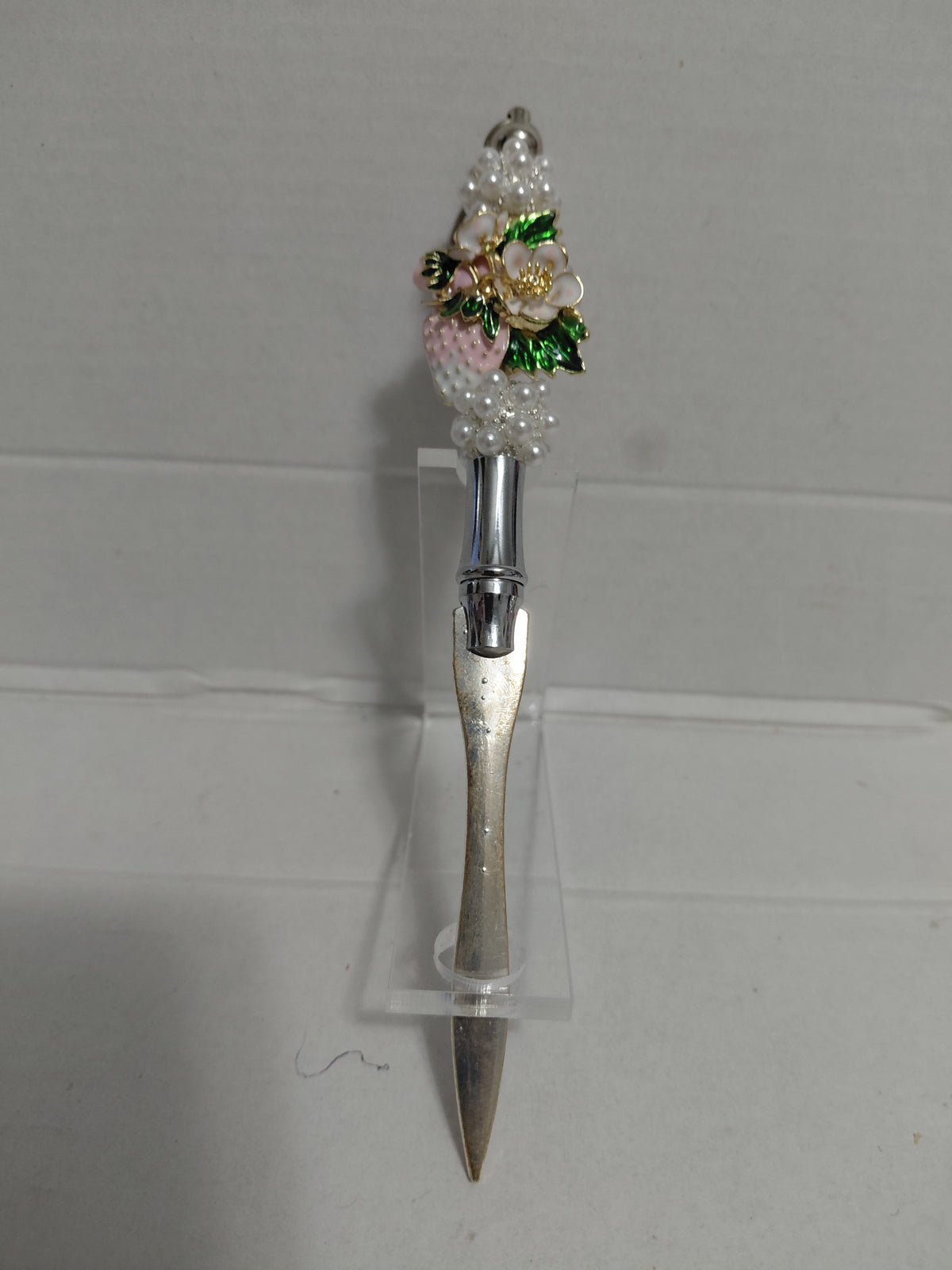 Crafting for a cause Pen Edition